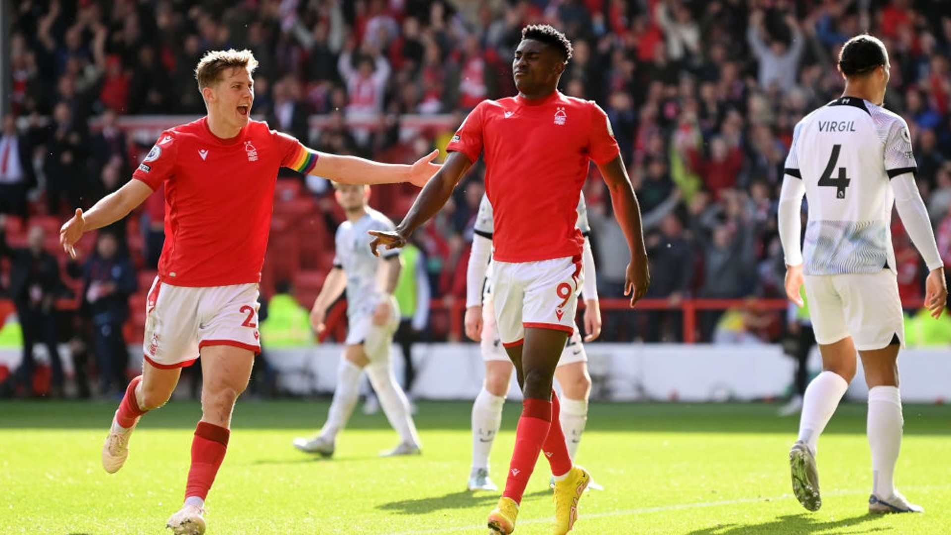 他以实际行 他以实际行